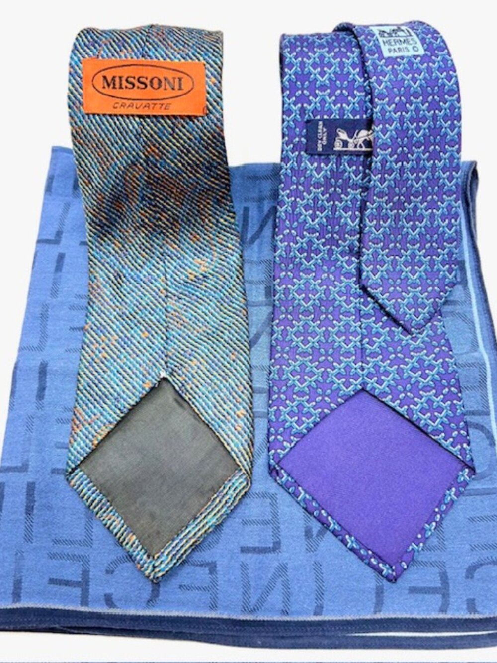 Set: 2 Classic Neck-Ties SilkHERMES Paris & MISSONI +1 Celine Handkerchief(71 - Picture 6 of 15